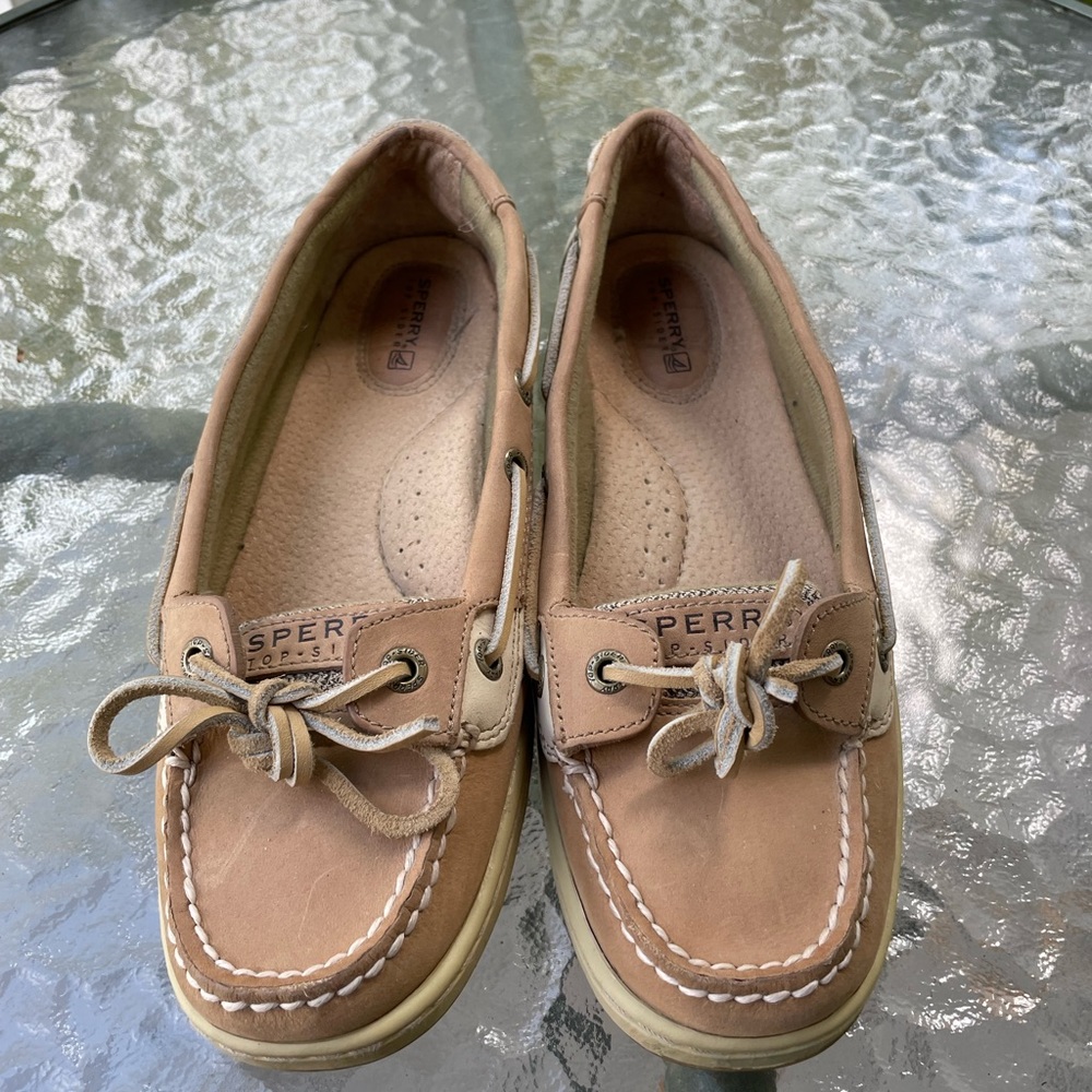 Sperry 8 womens shoes